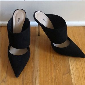 Schutz black mule pump